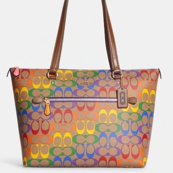 Coach Gallery Tote In Rainbow Signature Canvas - Picture 5 of 12